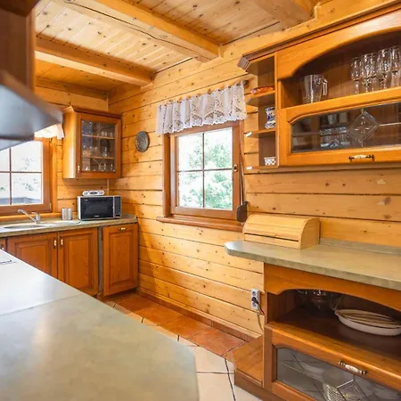 Dom W Gorach Stolowych Myweek Σπίτι διακοπών Wambierzyce