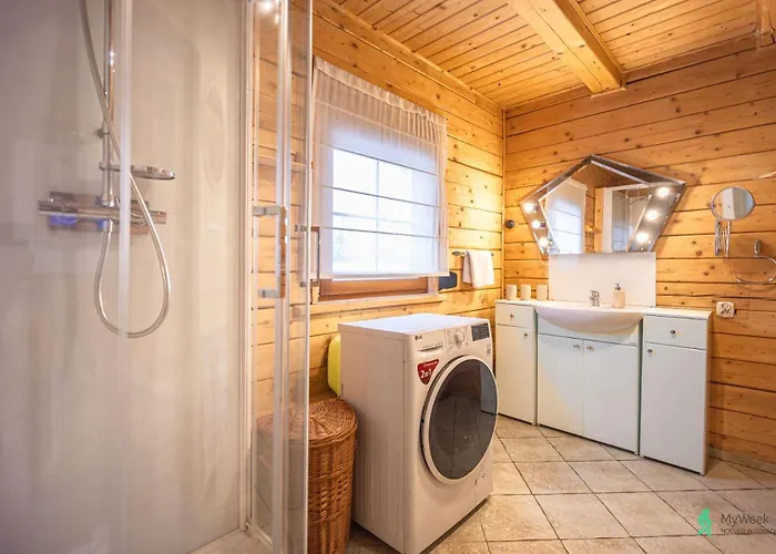 Dom W Górach Stołowych Myweek Dom wakacyjny *