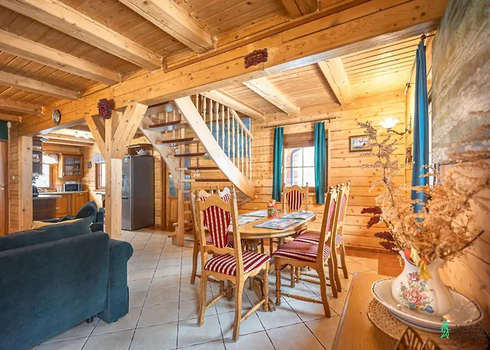 Dom wakacyjny Dom W Górach Stołowych Myweek *